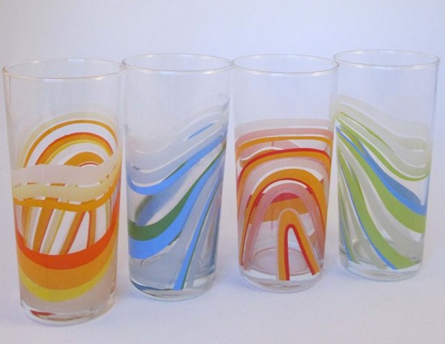 4 verres à orangeade pop